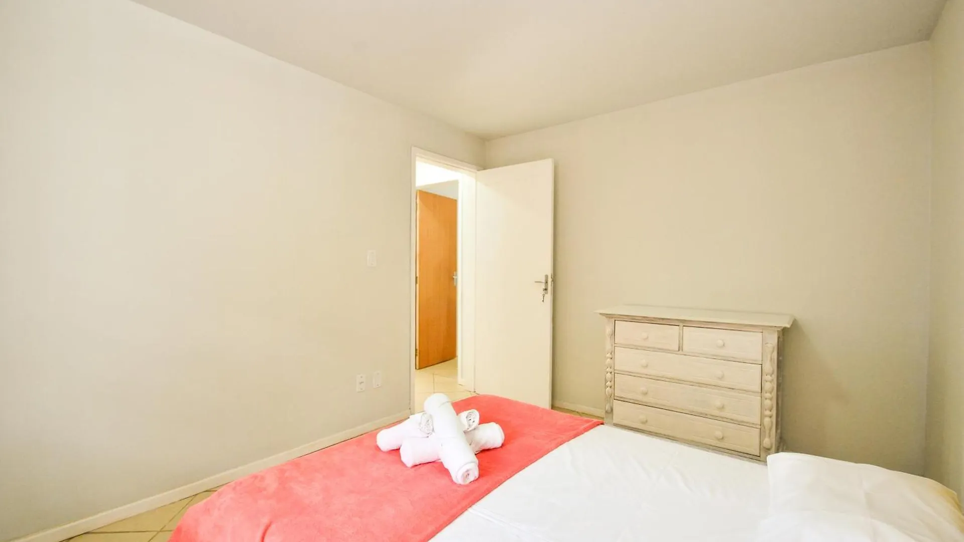 Дом отдыха Apartamento Terreo Perto De Tudo No Campeche N1771 Флорианополис