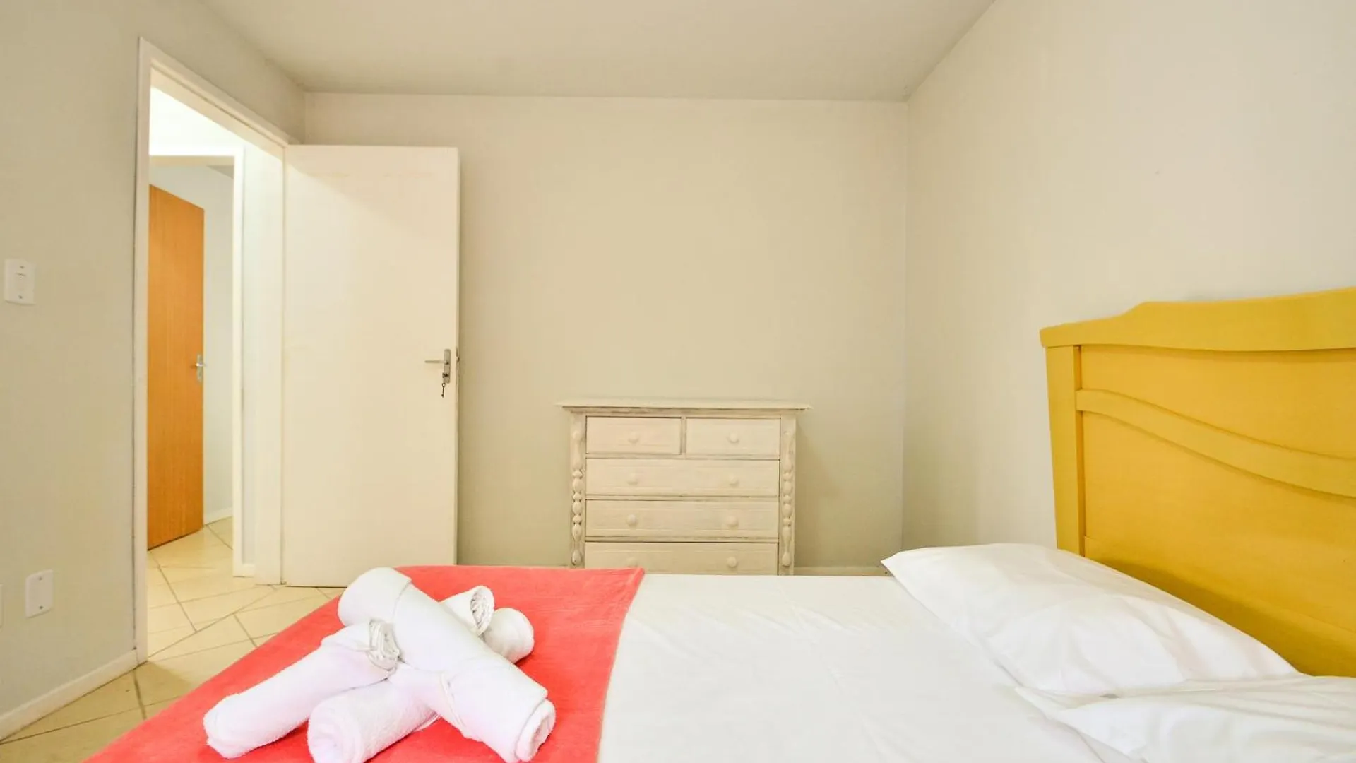 Дом отдыха Apartamento Terreo Perto De Tudo No Campeche N1771 Флорианополис